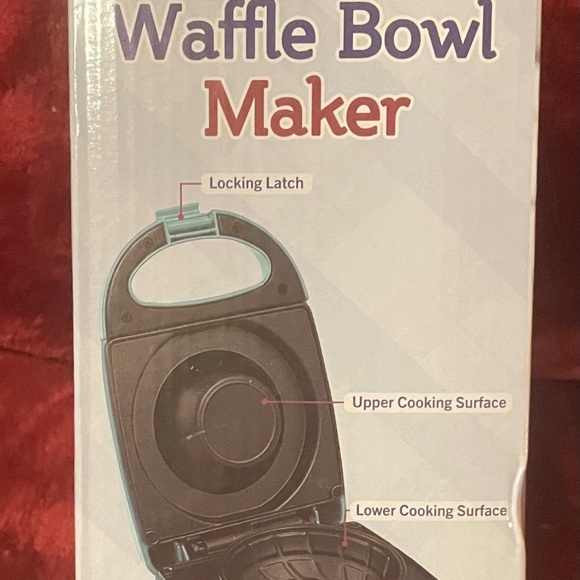 Americana Classics Waffle Bowl Maker - Picture 3 of 3